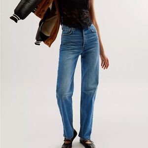 LEVI’S Ribcage Straight Jeans Medium Wash Sz 24